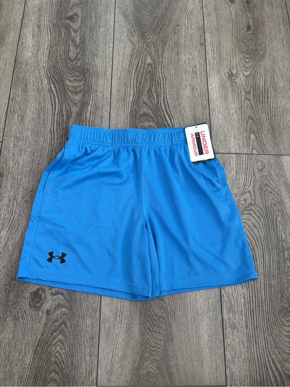 Under Armour boys Blue Performance Mesh Shorts